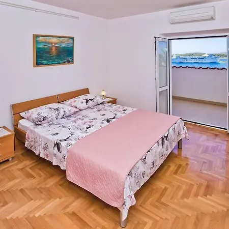 Apartment Porthos *