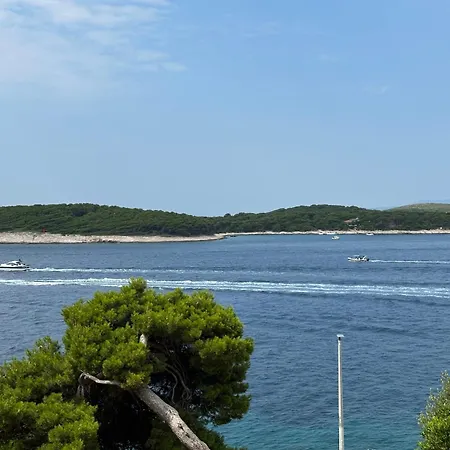 Apartment Porthos Hvar Town