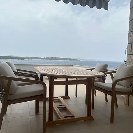 Porthos Apartamento Hvar Town