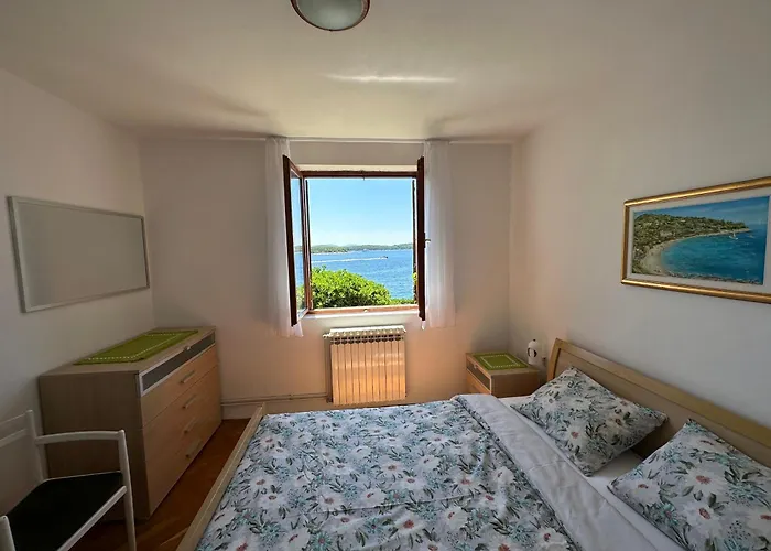 Apartment Porthos Hvar Town